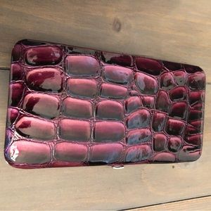 Le chateau purple clutch wallet purse